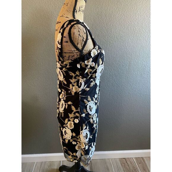 Just me floral dress  - Picture 4 of 15